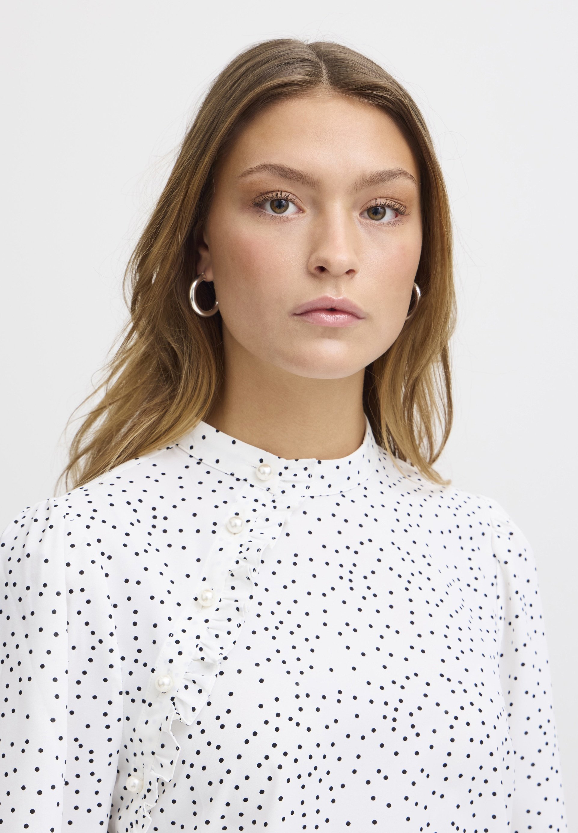 売れ筋商品|||イチ シャツ レディース トップス IHTANYA - Blouse - cloud dancer ICHI IHTANYA - Blouse - cloud dancer/wit - Zalando.nl