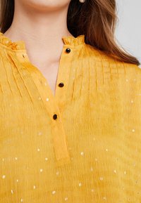 Nümph Camicetta - ochre