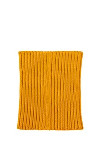 Żółty komin na szyję o prążkowanej fakturze, cylindrycznym kształcie i jednolitym wzorze ściegu, odpowiedni do noszenia na co dzień w chłodniejsze dni.