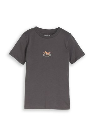 Koolgrijze T-shirt met korte mouwen, voorzien van een kleine oranje dirtbike-afbeelding gecentreerd op de borst, een ronde halslijn en zichtbare stiksels.
