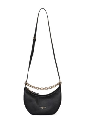 Borsa a tracolla in pelle nera a forma di mezzaluna con dettaglio catena dorata e tracolla regolabile, logo dorato "Gaelle Paris" sul davanti.