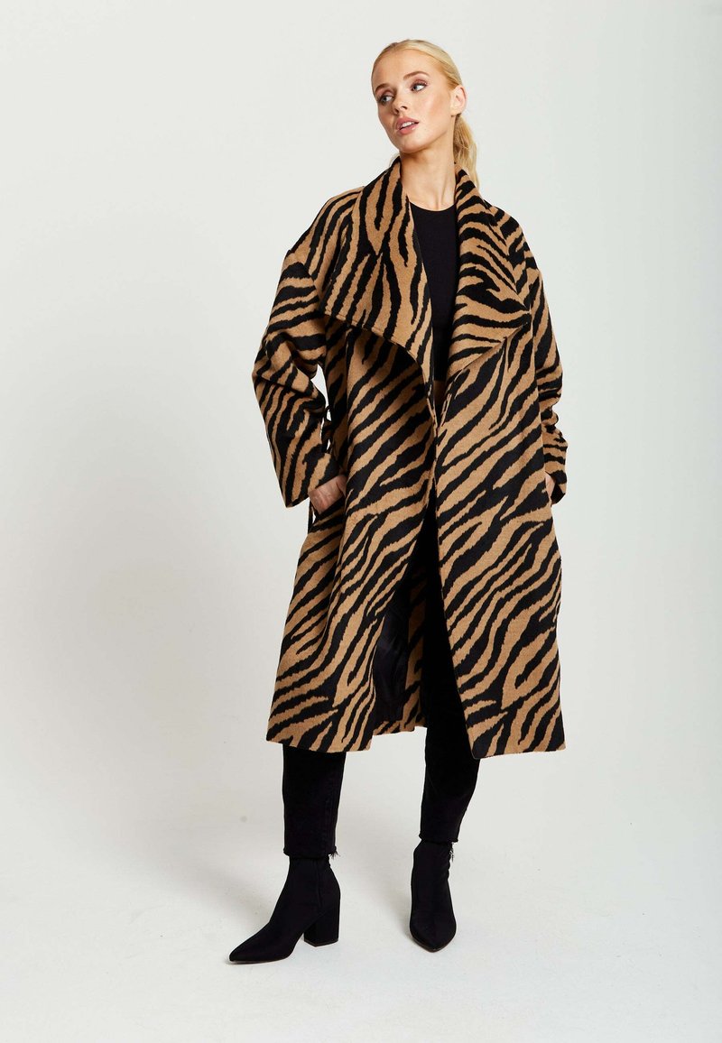 Liquorish Classic coat - brown