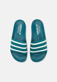 adidas Originals ADILETTE UNISEX - Bazénové šmýkačky - legacy teal/off-white/legacy teal