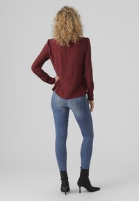 Vero Moda Blusa - bordeaux