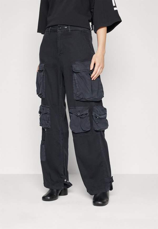 MILVA PANTS - Cargohose