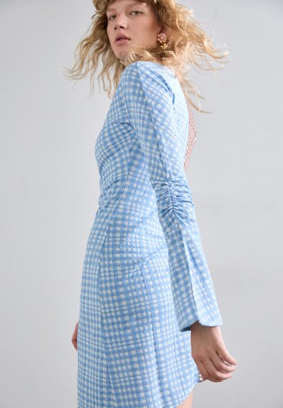 Stine Goya FELINE CHECKERED - Vestido de punto - brown