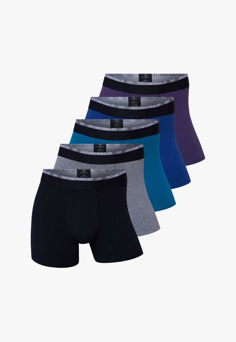 Cinq boxers pour hommes en noir, gris, sarcelle, bleu et violet, chacun avec une ceinture noire marquée "Cristiano Ronaldo CR7."