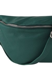 Turquoise lederen crossbodytas met een gestructureerd oppervlak, zilveren ritssluiting en een gebogen vorm met een afneembare band.