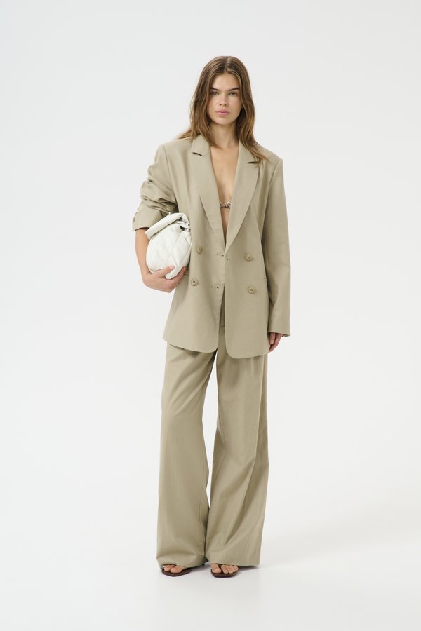 IZZA - Short coat - silver sage3