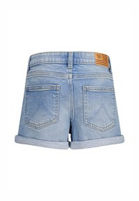 Denim shorts in light blue with rolled cuffs, featuring two back pockets and a brown label at the waistband.
