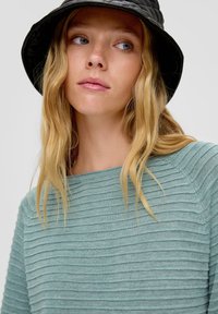 QS MIT STRUKTURMUSTER - Pullover - salbeigrün