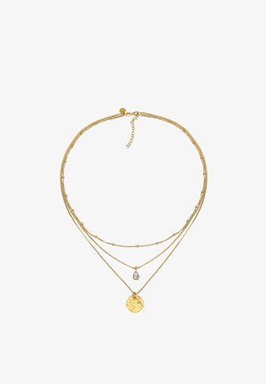 Auksinės spalvos sluoksniuota kaklo grandinėlė su trimis skirtingo ilgio grandinėlėmis, tekstūruotu apvaliu pakabuku ir lašo formos brangakmenio akcentu.