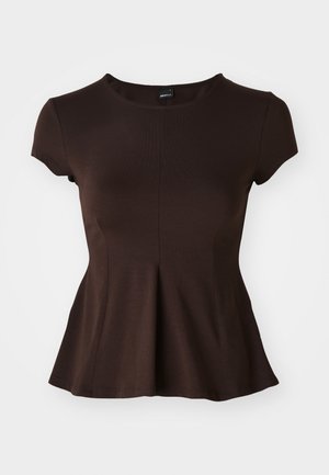 Bruine top met korte mouwen en een ronde halslijn, voorzien van een uitlopende onderrand en een gladde stofstructuur, ontworpen voor een getailleerde silhouette.