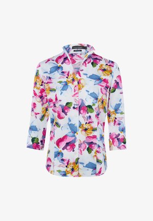 Weiße Bluse mit Knopfleiste, blauem, rosa und gelbem Aquarell-Blumenmuster und dreiviertel langen Ärmeln.