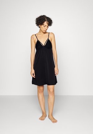 ONLY ONLALBERTE NIGHTGOWN - Cămașă de noapte - black