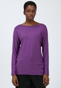 BATWING SLEEVED - Langarmshirt - purple