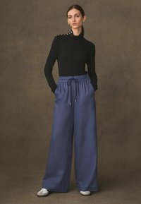 Next PETITE  - Auduma bikses - indigo blue