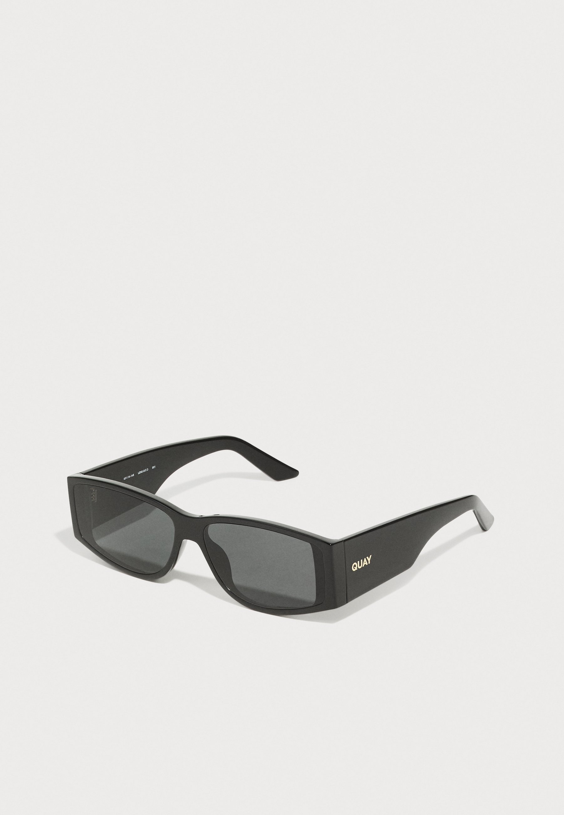 【QUAY AUSTRALIA】NOT MY FAULT スリムスクエア サングラス NOT MY FAULT Narrow Rectangle Sunglasses with Flush Lens – QUAY