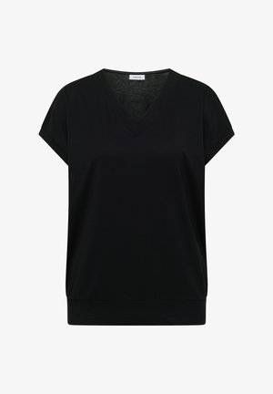 Blouse noire à manches courtes avec col en V et manches retroussées, ourlet droit et petite étiquette de marque à l'intérieur de l'encolure.