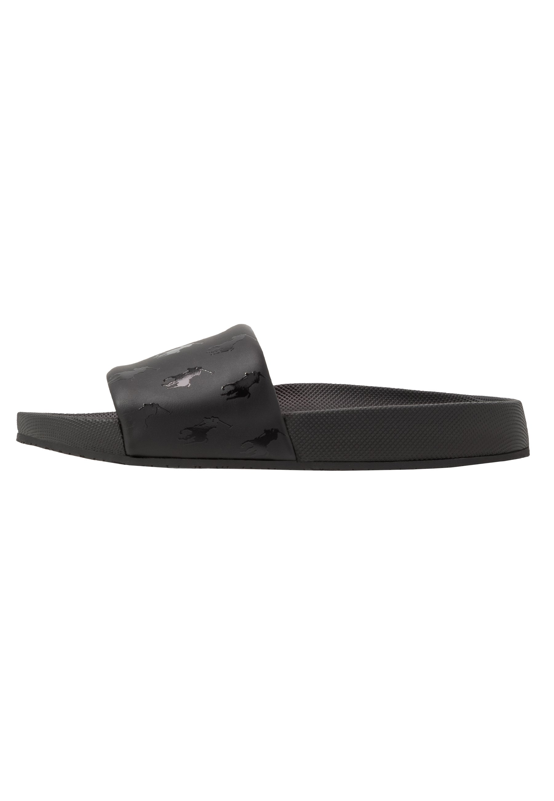 casual mules