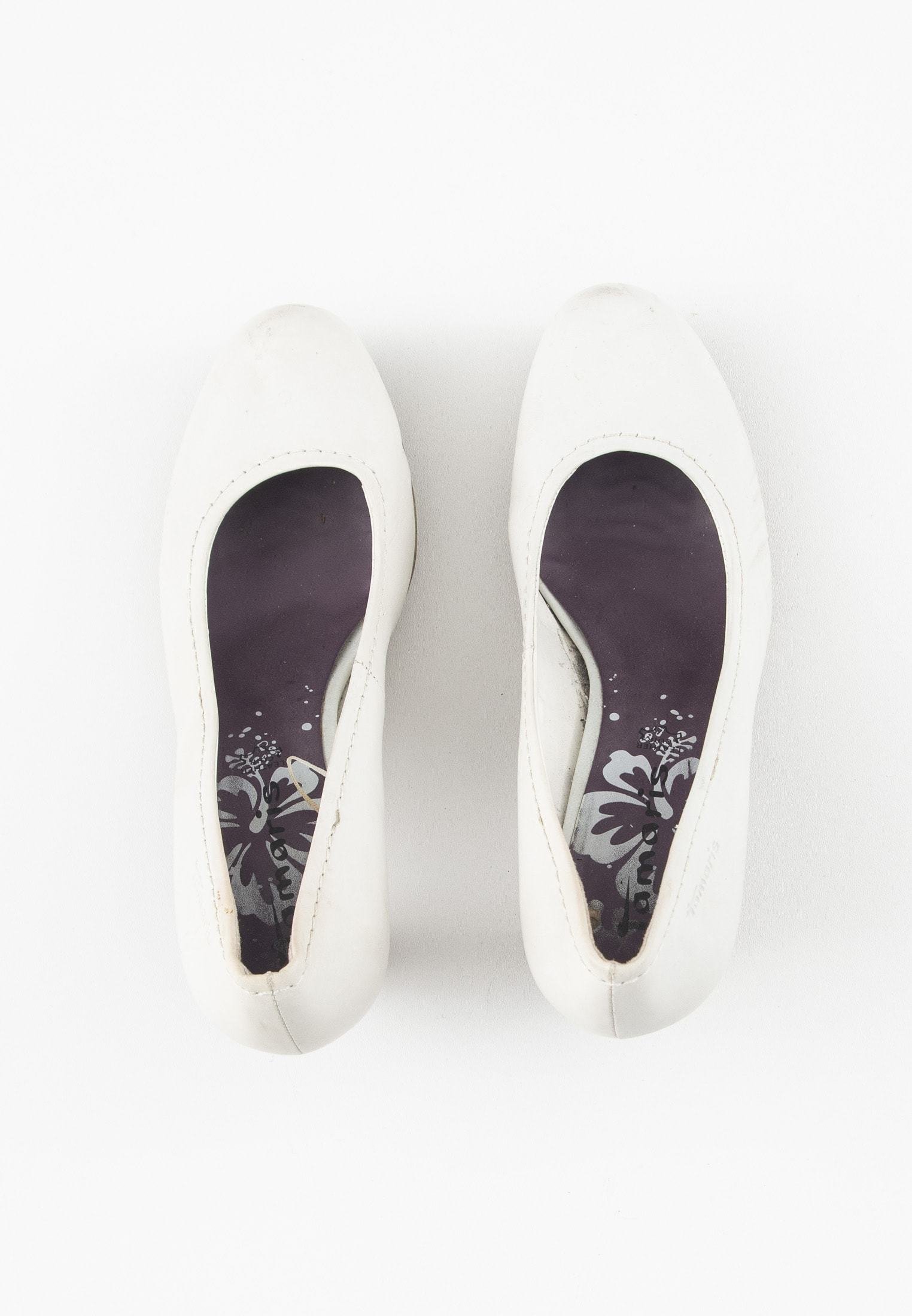 قابل للقياس الديباجة الحمام tamaris klassieke pumps wit -  rise-association.com