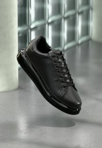 KAPRI KUSHION LACE - Tenisky - black