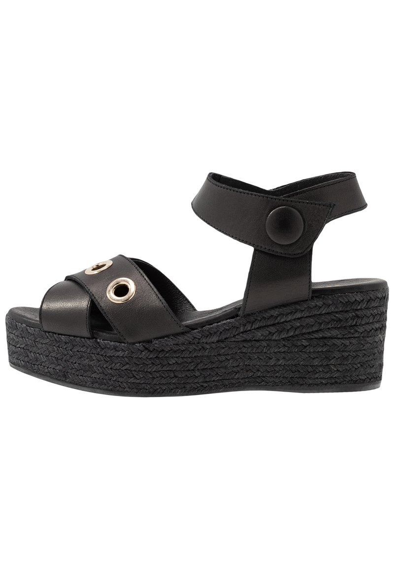 Sandale cu talpă ortopedică