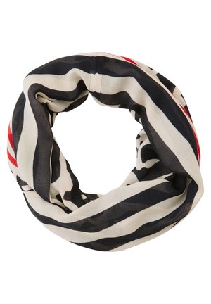 Okrągły szal z tkaniny z abstrakcyjnymi paskami w kolorach czarnym, białym i czerwonym, ułożony w pętlę na białym tle.