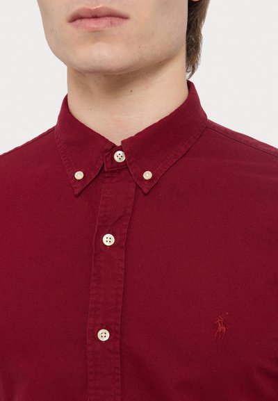 Polo Ralph Lauren SLIM FIT GARMENT-DYED OXFORD SHIRT - Overhemd - red carpet