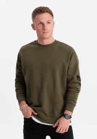 Ombre Felpa - dark olive