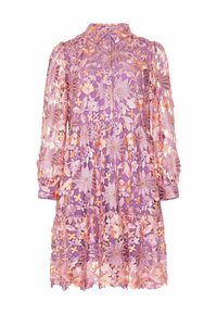 Violet ilgio iki kelių suknelė su ilgomis rankovėmis, puošta rožinėmis ir oranžinėmis gėlėmis nėriniais bei sagomis prie apykaklės.