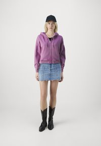 GAP ABBREVIATED HOODIE - Zip-up sweatshirt - cattelya orchid