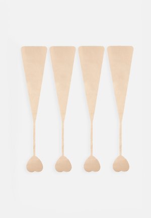 MAGIC Bodyfashion INVISIBLE 4 PACK - Thong - skin