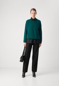 GANT C-NECK - Strickpullover - deep forest