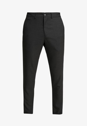 Heren slim-fit donkergrijze broeken met een subtiel geruit patroon, knoopsluiting, riemlussen en zijzakken.