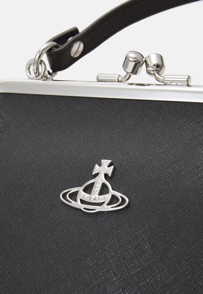 Vivienne Westwood GRANNY FRAME PURSE - Sac à main - black