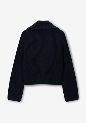 Navyblaues, kurz geschnittenes Sweatshirt mit gerippter Textur, breitem Kragen und langen Ärmeln. Die Nahtdetails verleihen dem Design Struktur.