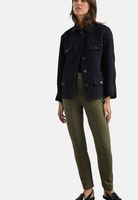 SLIM SCULPTING - Nohavice - olive green