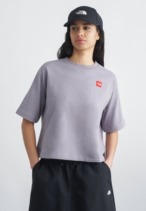 RED BOX BOXY TEE - Základné tričko - transcendent grey