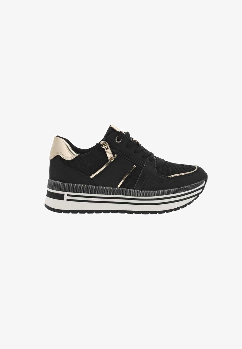 Sneaker noir avec accents dorés, fermeture à lacets, tige en textile, fermeture éclair latérale et semelle épaisse à rayures blanches pour plus de hauteur et de confort.