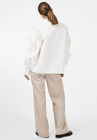 YAS YASFRIMA - Πουκαμίσα με κουμπιά - star white