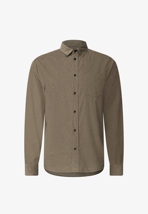 Camisa de botones marrón con cuello puntiagudo, mangas largas, un bolsillo de parche en el lado izquierdo del pecho y un acabado de tela texturizada. Botones negros.