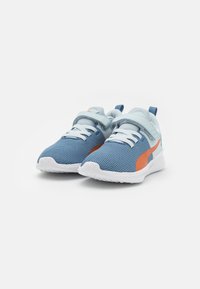Puma FLYER RUNNER V PS - Cestná bežecká obuv - blue horizon/frosted dew/flame flicker