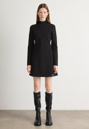FIT AND FLARE DRESS - Trikotaažkleit - black