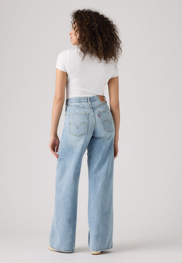 '94 BAGGY WIDE LEG - Relaxed fit jeans - light touch2