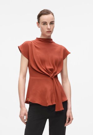 KNOTTED - Print T-shirt - cinnabar