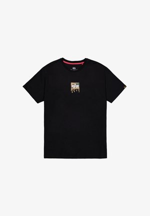 Alpha Industries, ALPHA INDUSTRIES MEN - T-SHIRTS DRIPPING CAMO BACKPRINT T-SHIRT - T-shirt con stampa - black