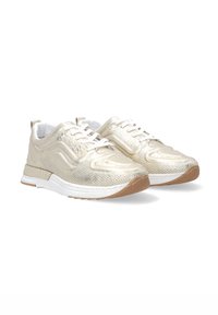 Goldene Sneakers mit strukturiertem Stoff, weißen Schnürsenkeln, einem gepolsterten Schaftrand und einer weißen Sohle, ausgestattet mit einer Gummisohle und einem Kaugummielement.