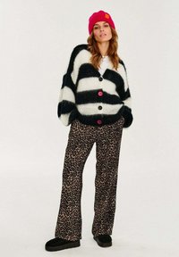 NAOKO Kardigán - black