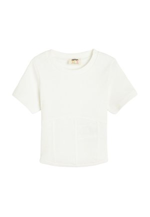 Weißes, gestreiftes Kurzarm-T-Shirt mit rundem Halsausschnitt und einer Tasche auf der Vorderseite. Weicher Stoff und taillierte Passform.
